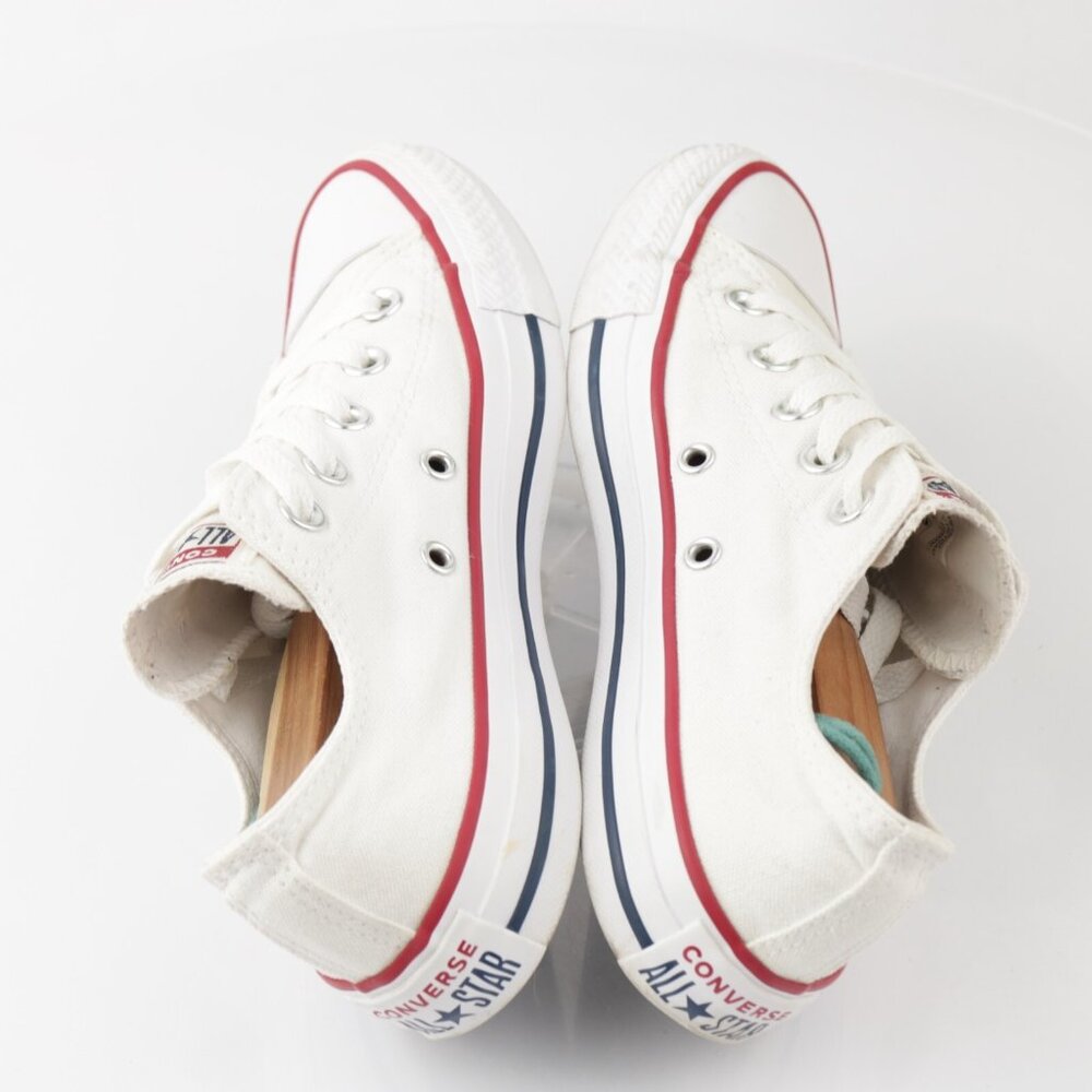 Converse Chuck Taylor Womens Sneakers Size 6 White Canvas Lace Up Shoes Low Top - Picture 6 of 15